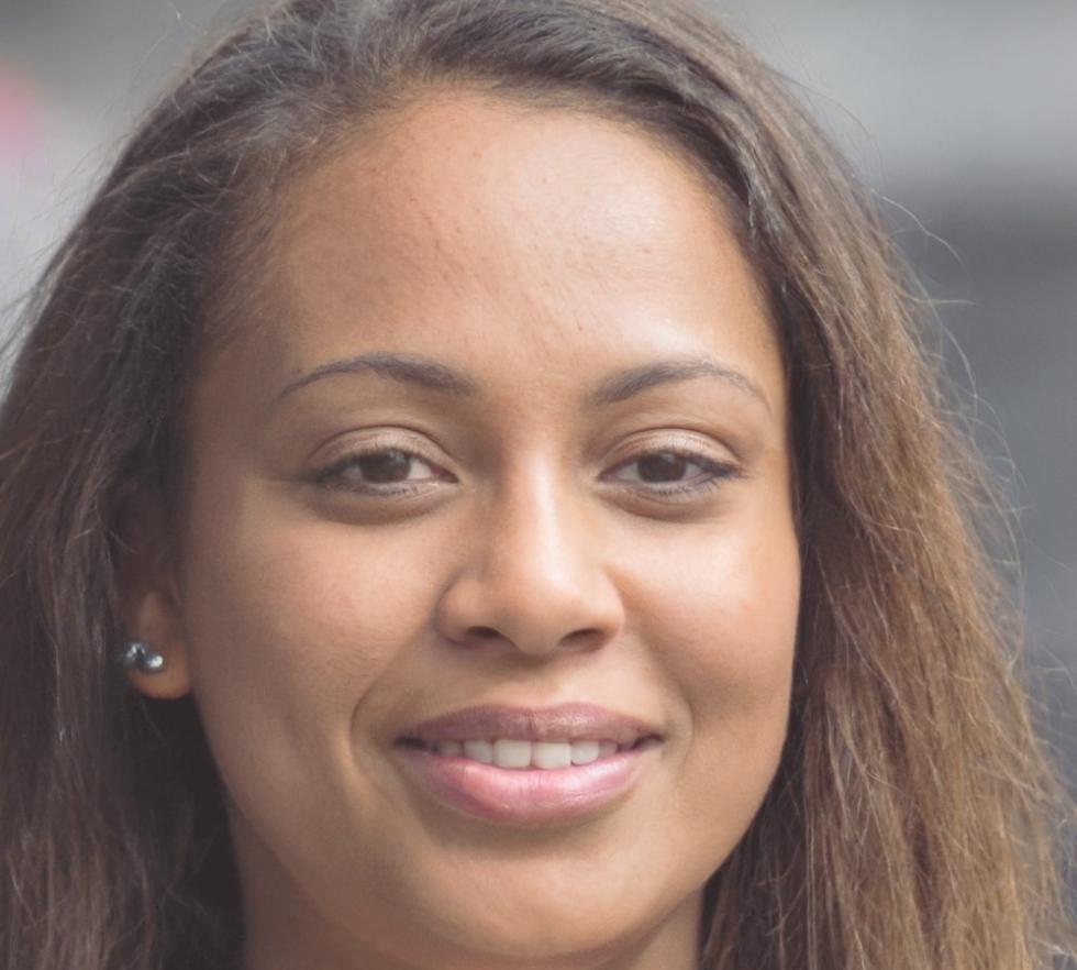 Carmen Jiménez, Especialista en Educación Financiera
